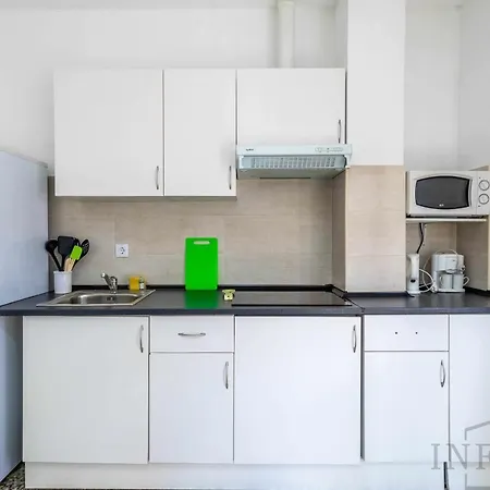 Inftour Stefano Lejlighed